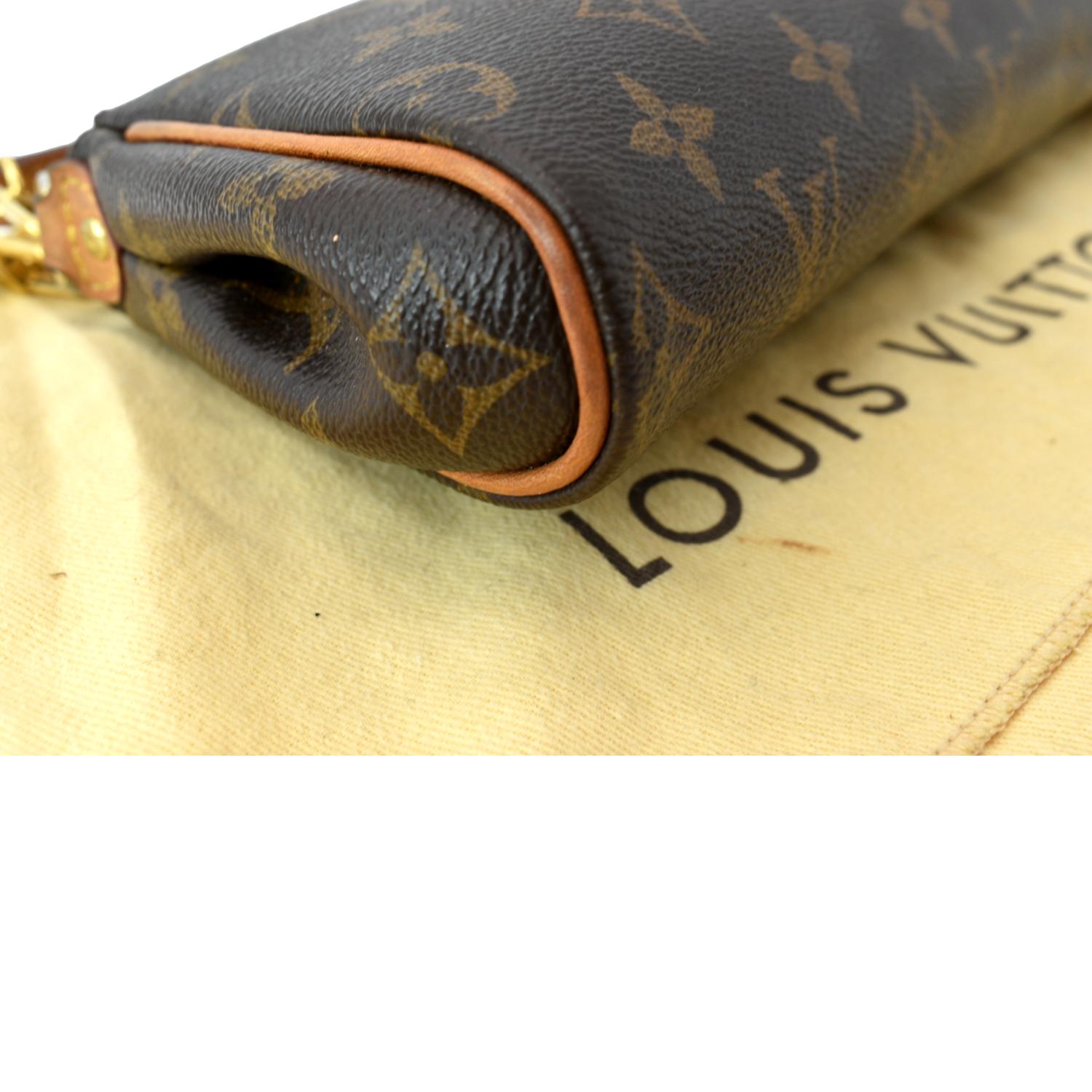 Sold at Auction: AUTHENTIC LOUIS VUITTON CROISSANT PM MONOGRAM