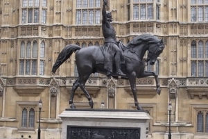 Statue of Richard I outside UK Parliament