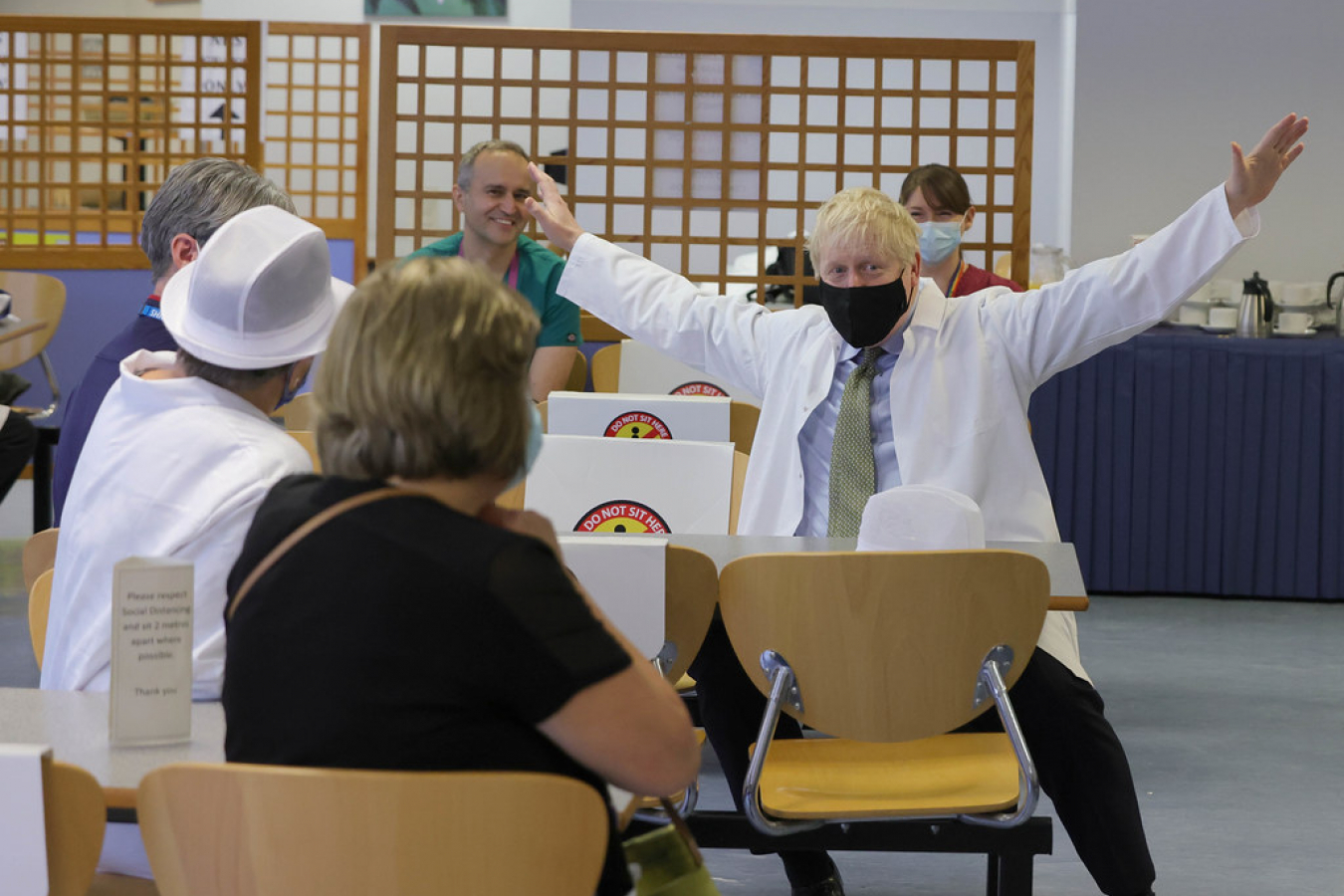 Boris Johnson visits Royal Berkshire Hospital in Reading 26 October 2020